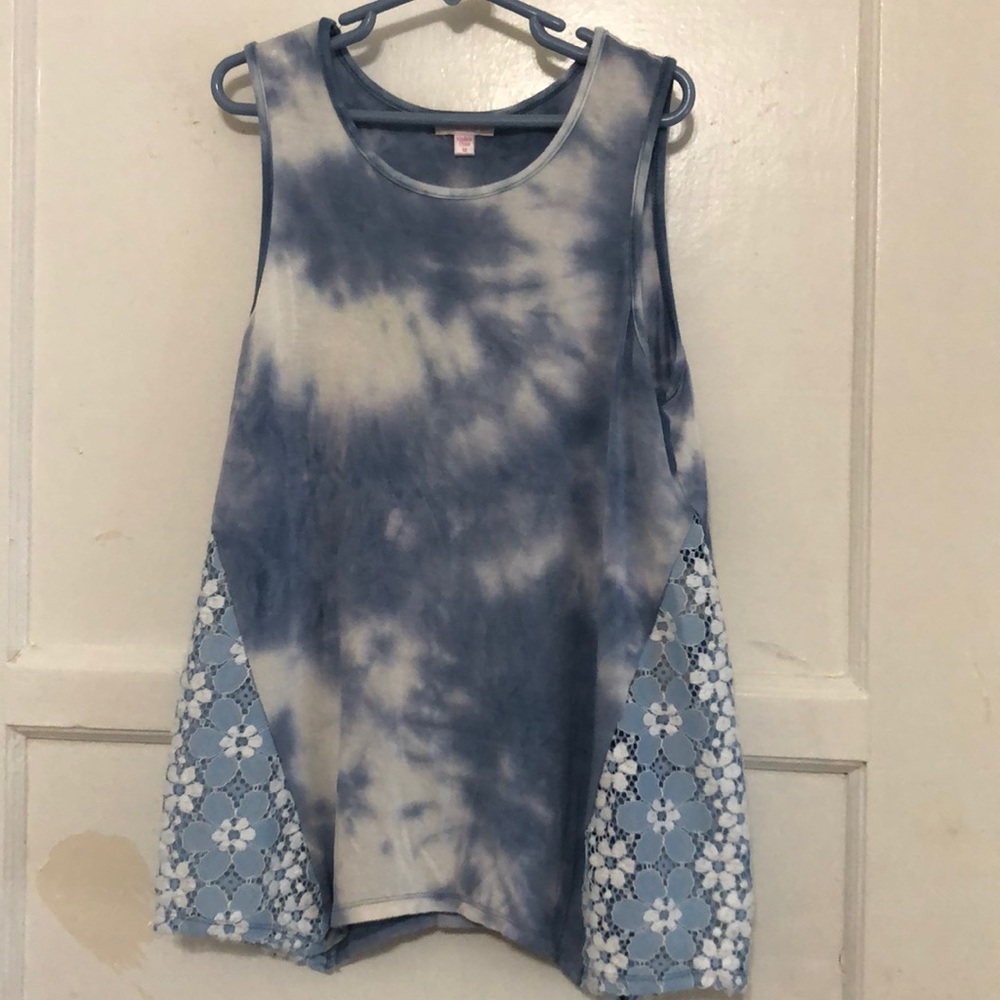 Me.n.u girls size 12 tie dye tank with lace sides